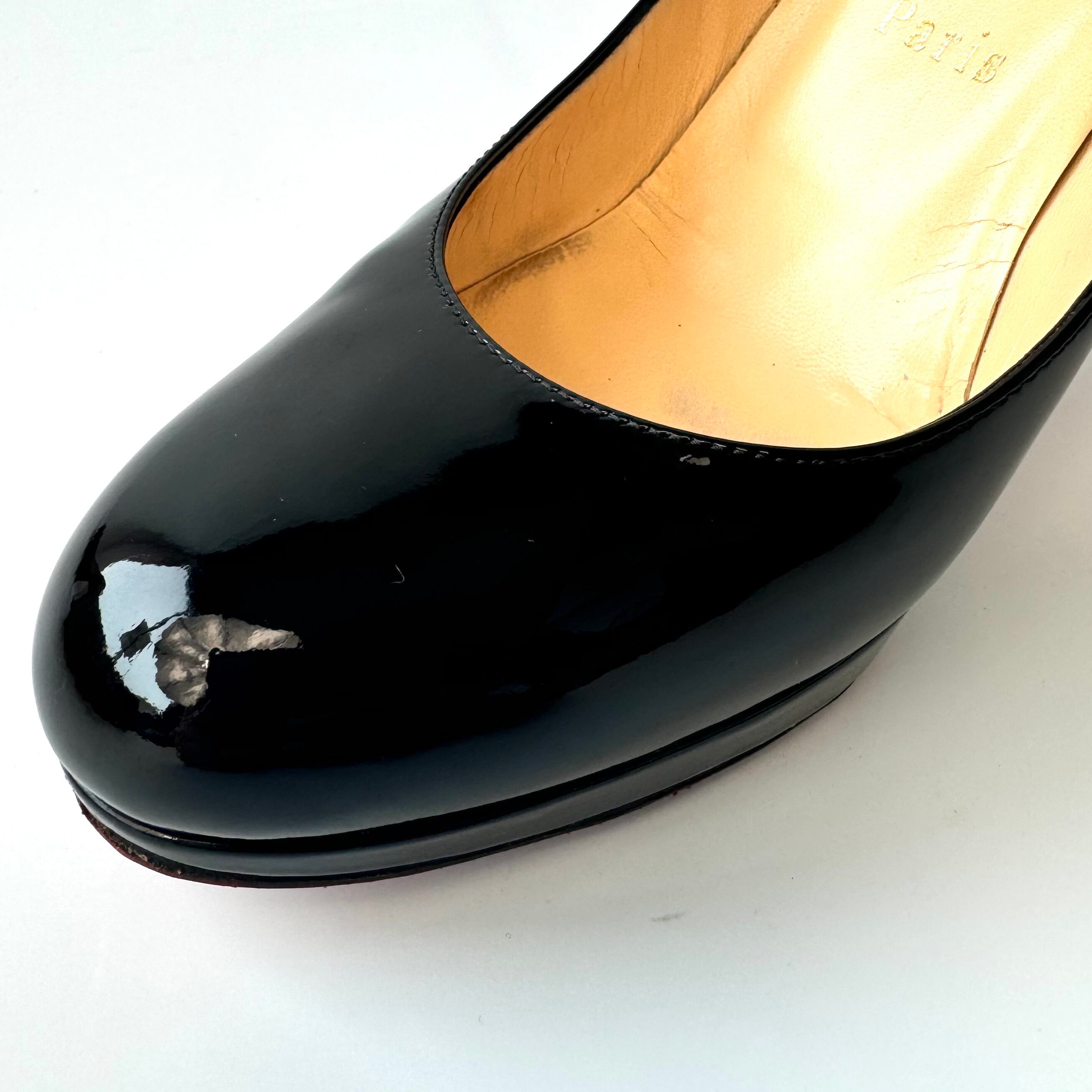 【美品】クリスチャンルブタン　ニューシンプルパンプス　ハイヒール　パテントレザー　23.5cm　黒