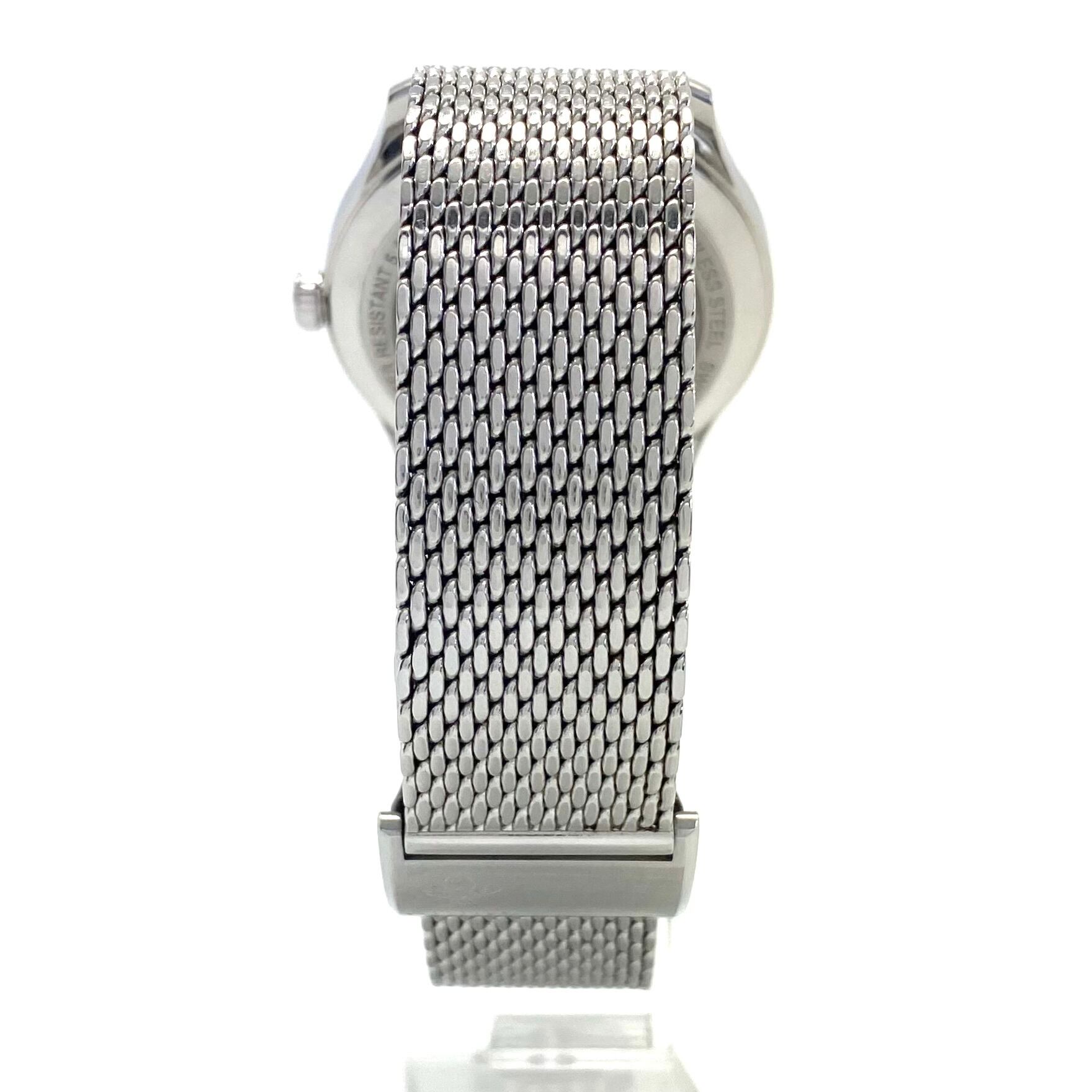 【動作良好】腕時計 メンズ グッチ GUCCI Gタイムレス 126.3 YA126330 自動巻 蜂 ビー シルバー 裏スケ スモールセコンド