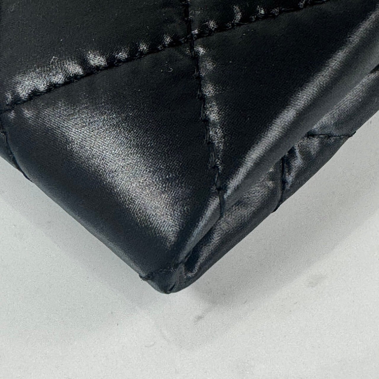 【美品】ドルチェアンドガッバーナ　Dolce&Gabbana　財布　フラップ　レオパード　黒　ナイロン　ハラコ