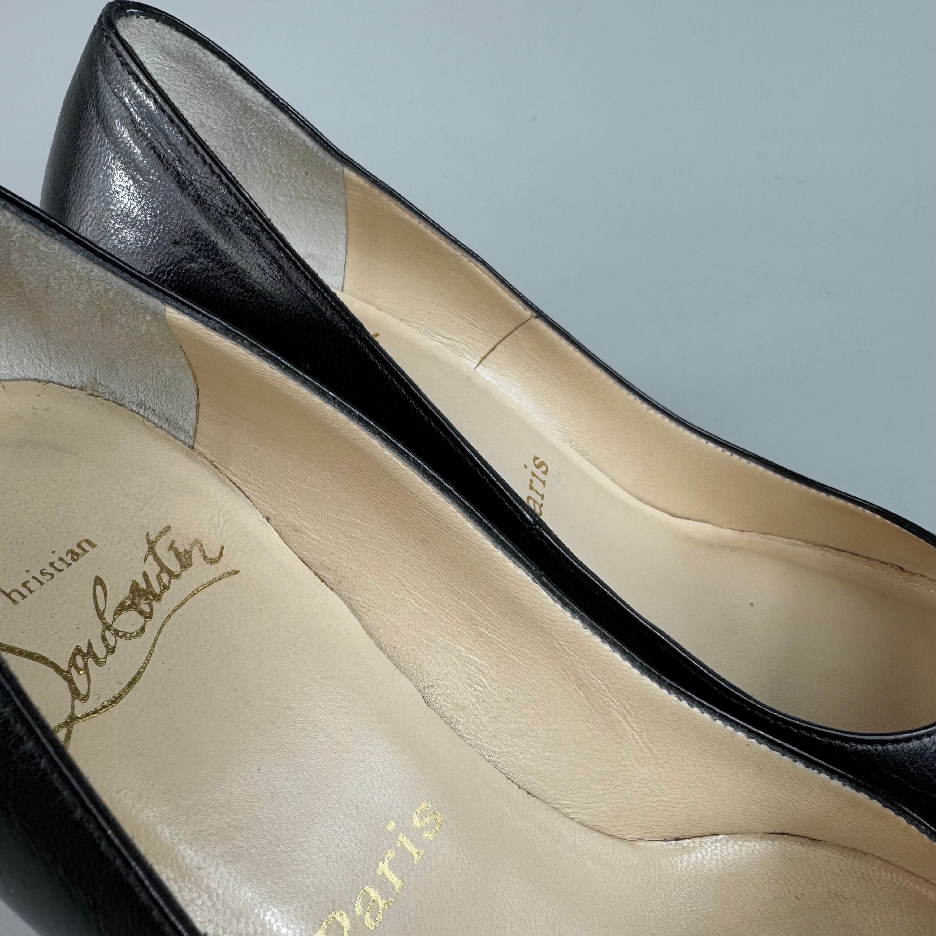 クリスチャンルブタン　パンプス　アーモンドトゥ　レザー　黒　22.5cm