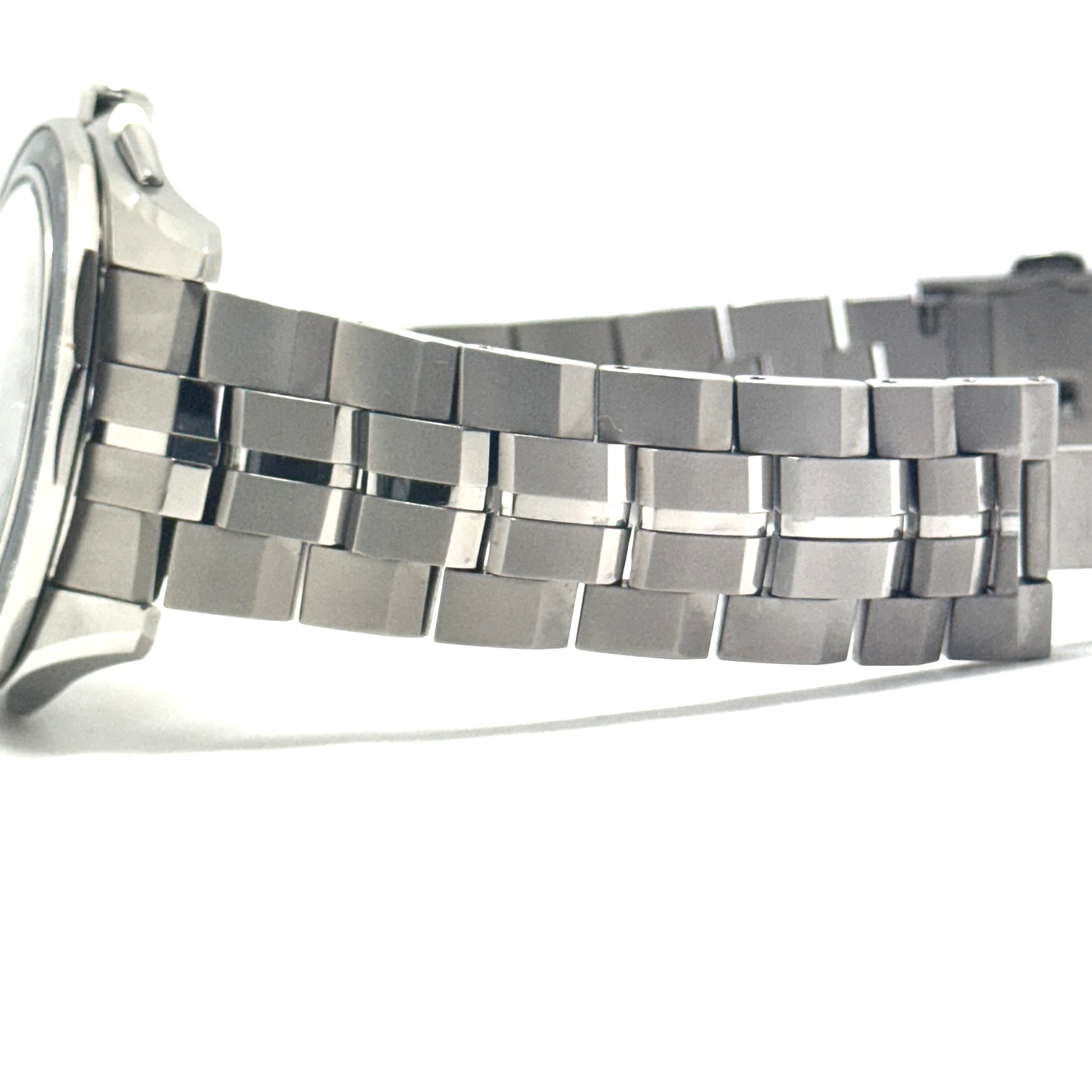 【美品】カシオ　CASIO　オシアナス　OCEANUS　Manta S7000 Series　OCW-S7000-1AJF 　電波ソーラー　モバイルリンク　デイト表示