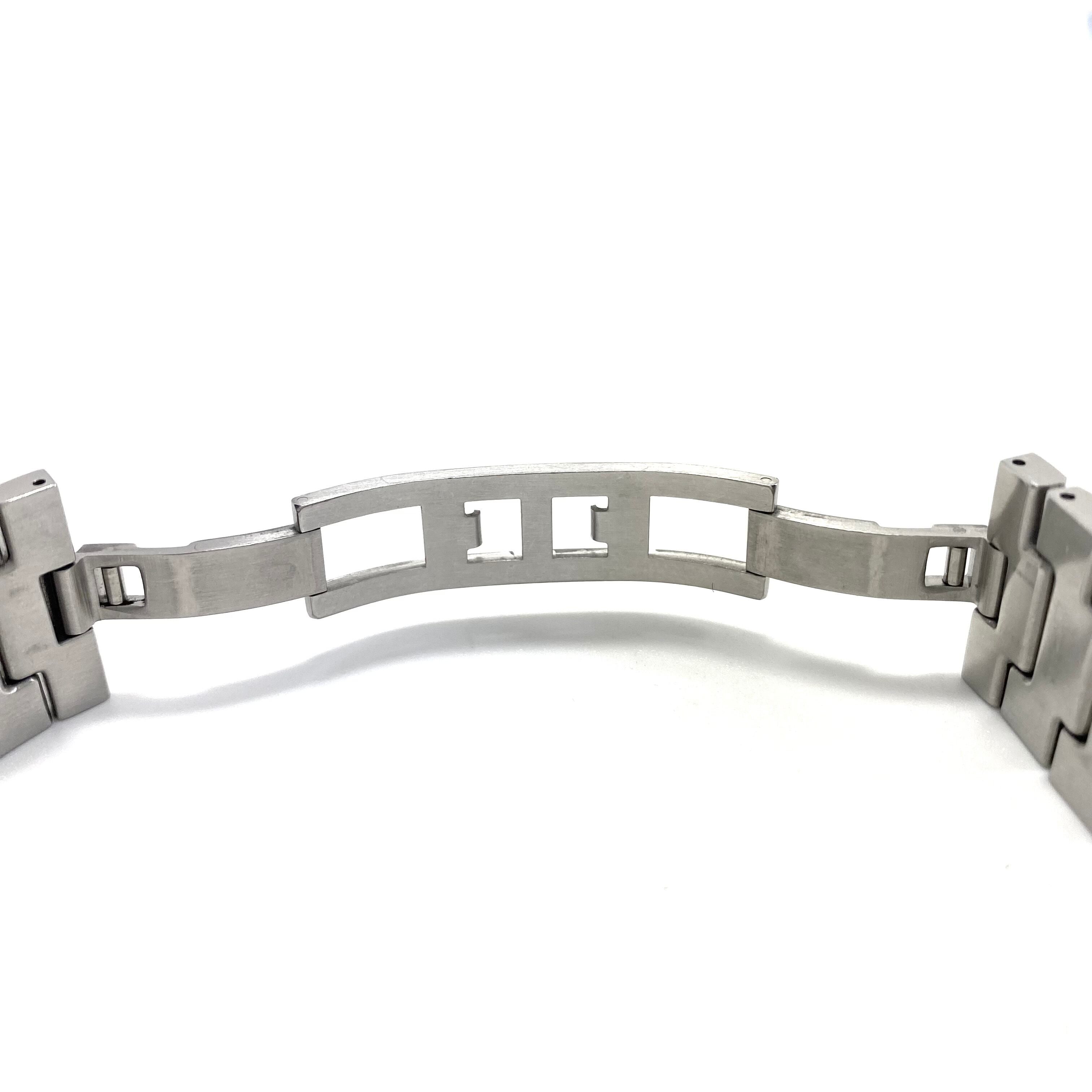 中古 腕時計 メンズ グッチ GUCCI Gタイムレス スポーツ YA126253 126.2 クォーツ ネイビー シェリーライン デイト表示 10気圧防水