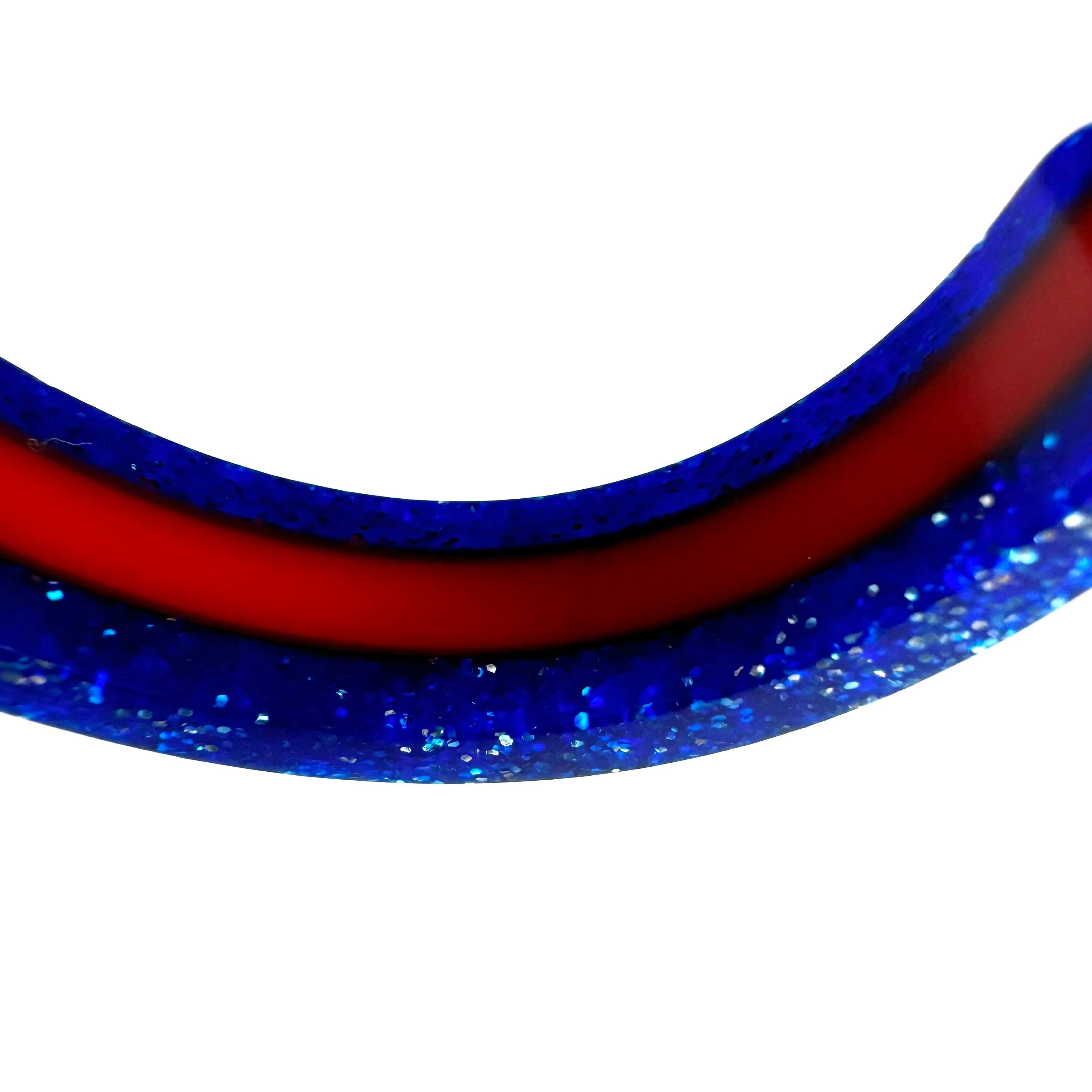 【美品】グッチ　バングル　ビー　エナメル×レジン×クリスタル　青　赤