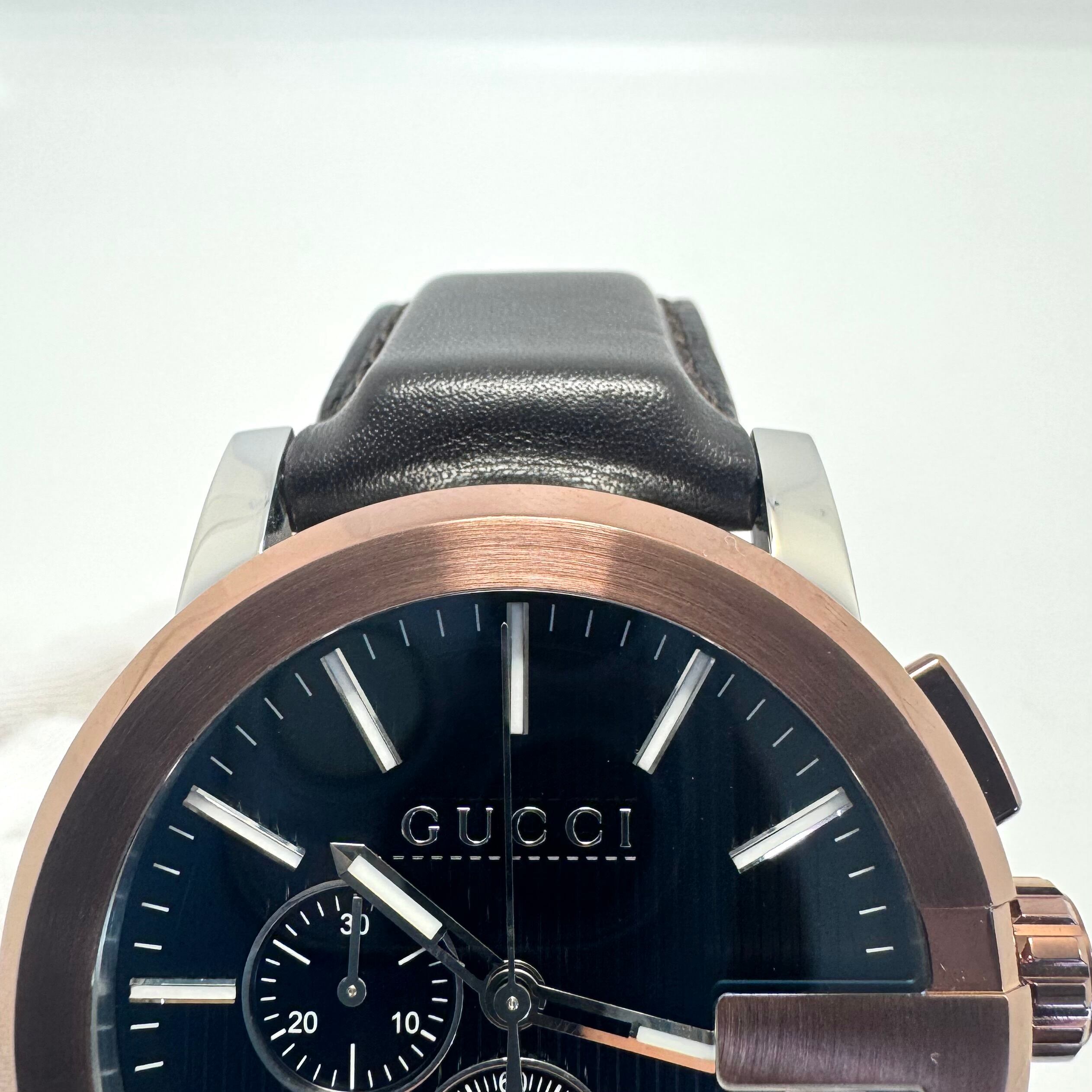 【美品】グッチ　GUCCI　Gクロノ　YA101202　101.2　クォーツ　黒　クロノグラフ　革ベルト