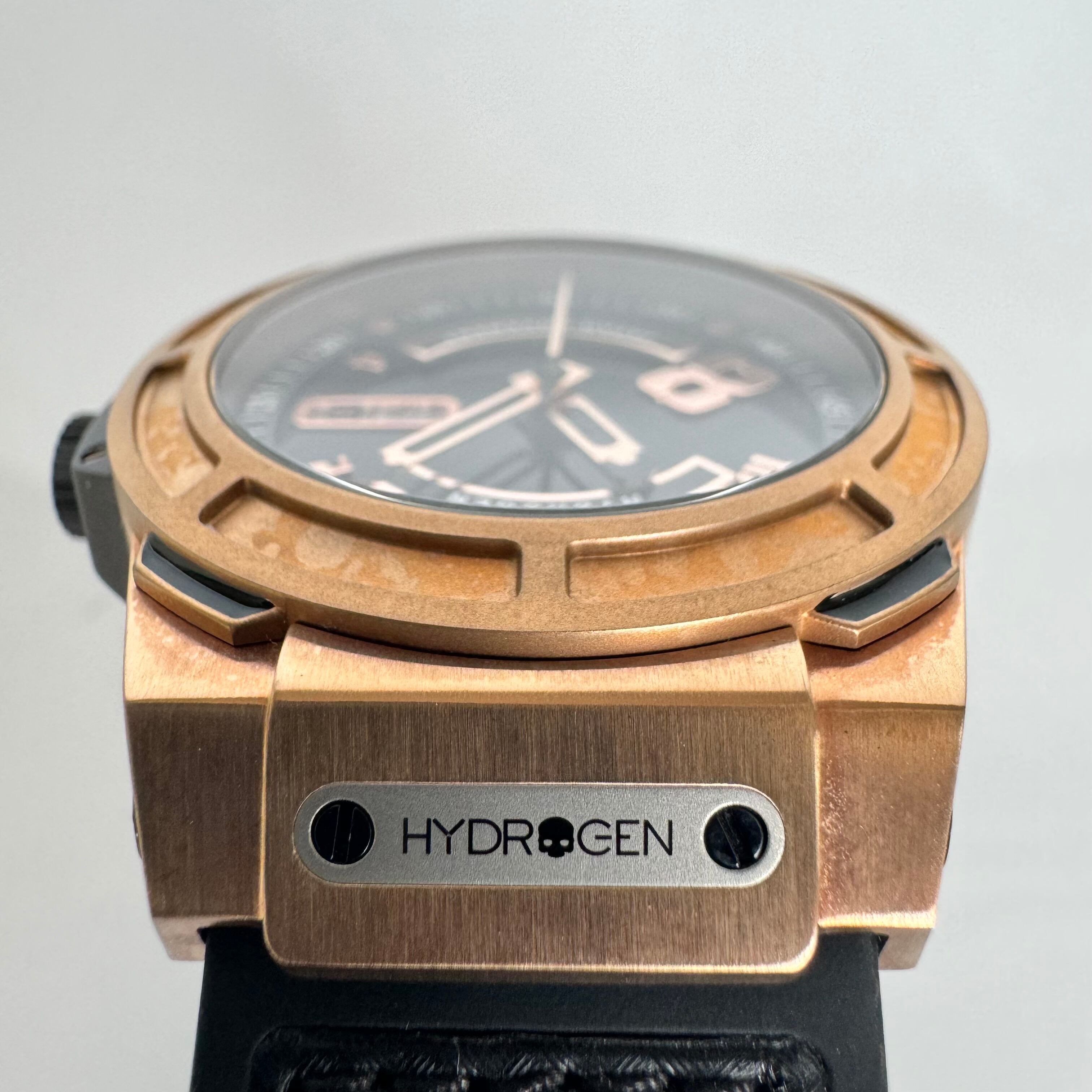 ハイドロゲン　OTTO　HW224005　自動巻　黒　ゴールド　裏スケ　デイデイト　樹脂ベルト