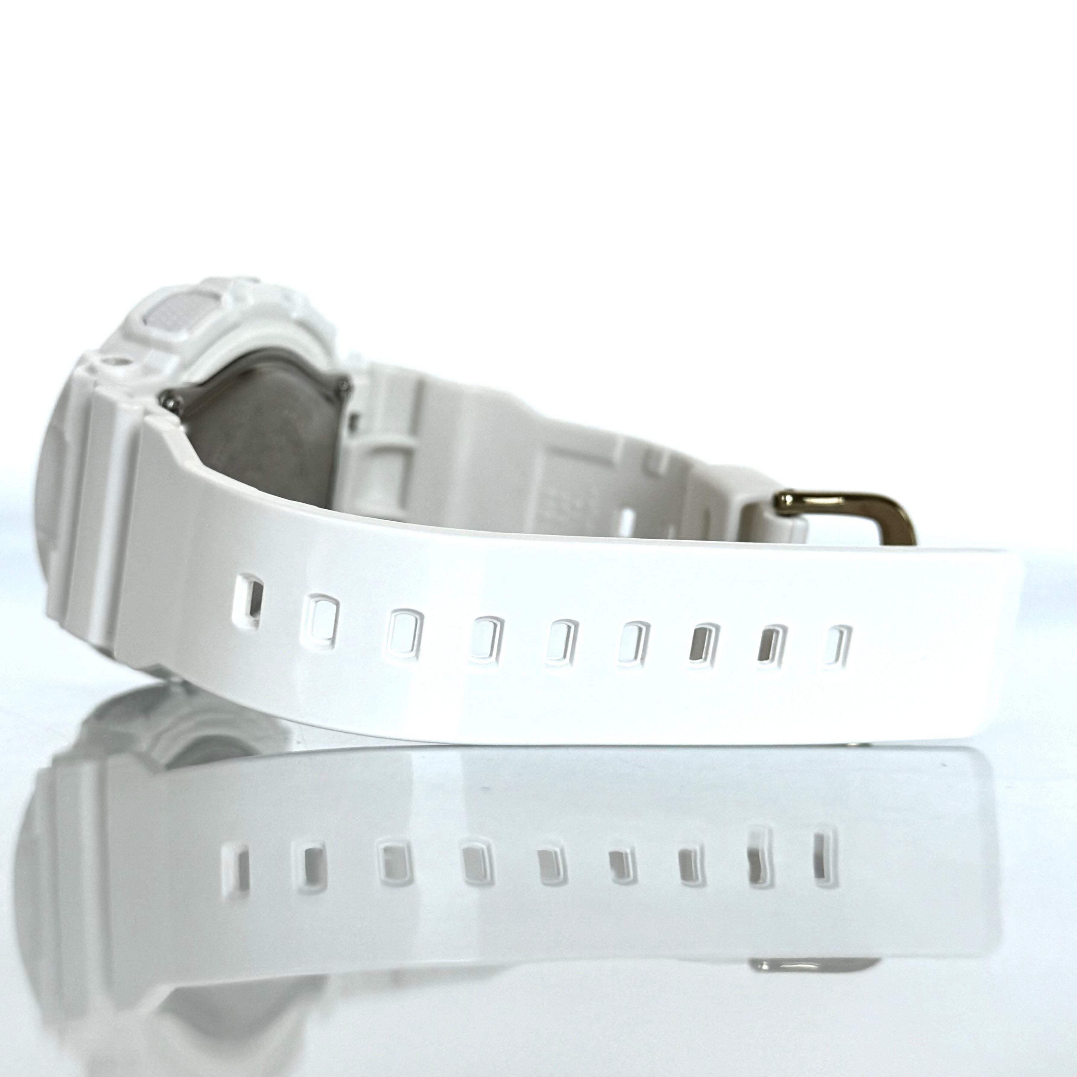 【美品】カシオ　ジーショック　G-SHOCK　BA-110LC　クォーツ　デジアナ　白　ゴールド　樹脂バンド