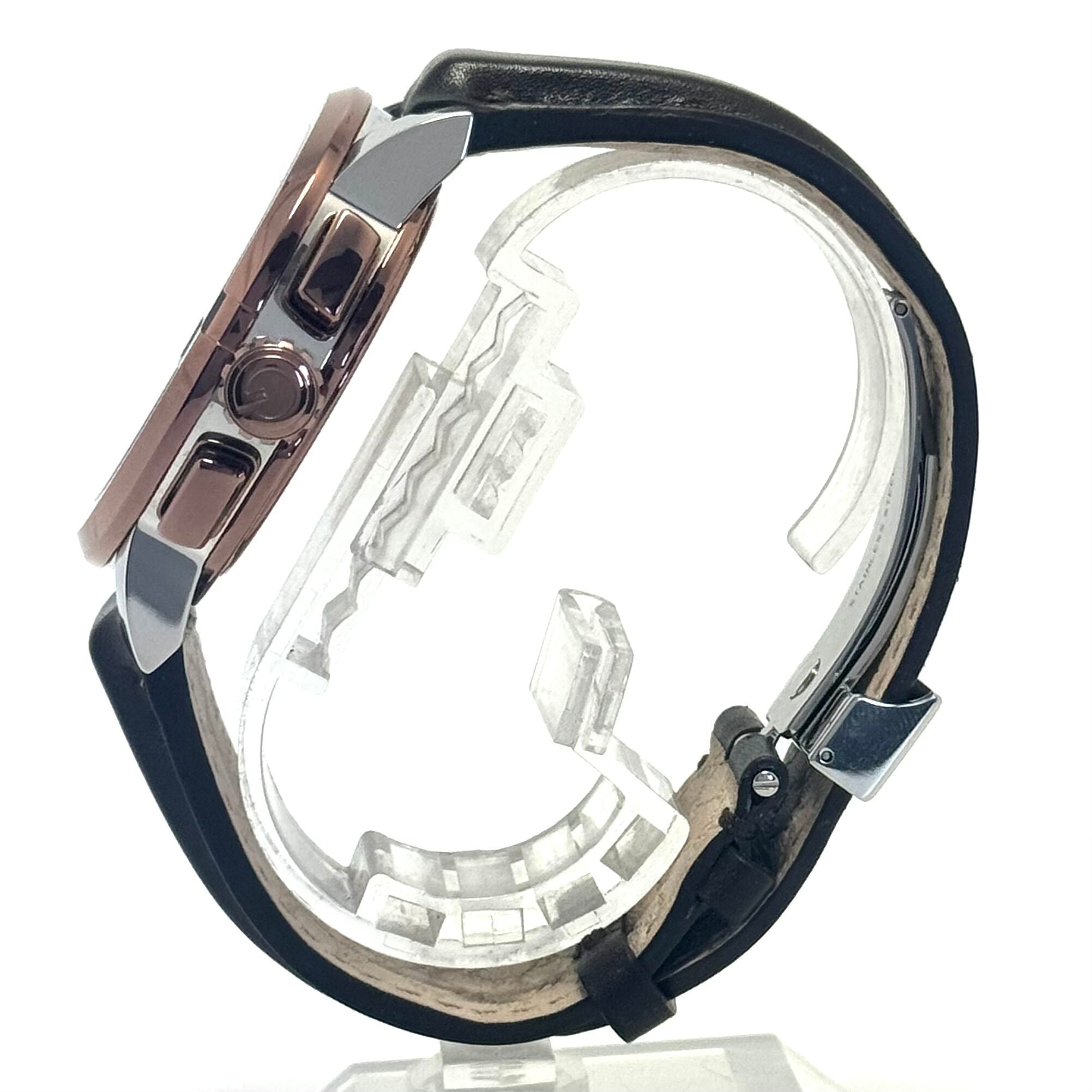 【美品】グッチ　GUCCI　Gクロノ　YA101202　101.2　クォーツ　黒　クロノグラフ　革ベルト