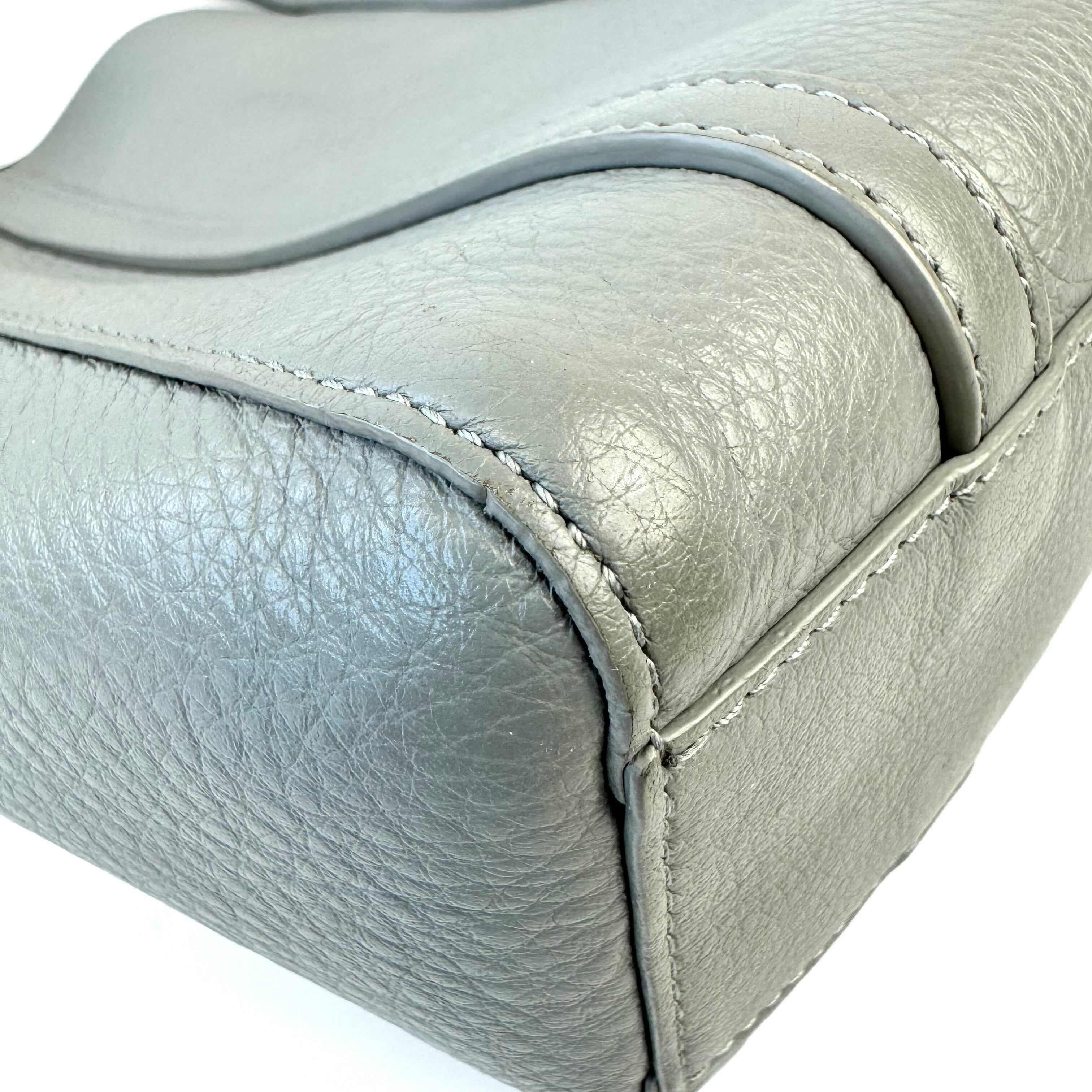 バレンシアガ　エブリデイトートバッグ　XXS　ショルダーバッグ　ライトグレー