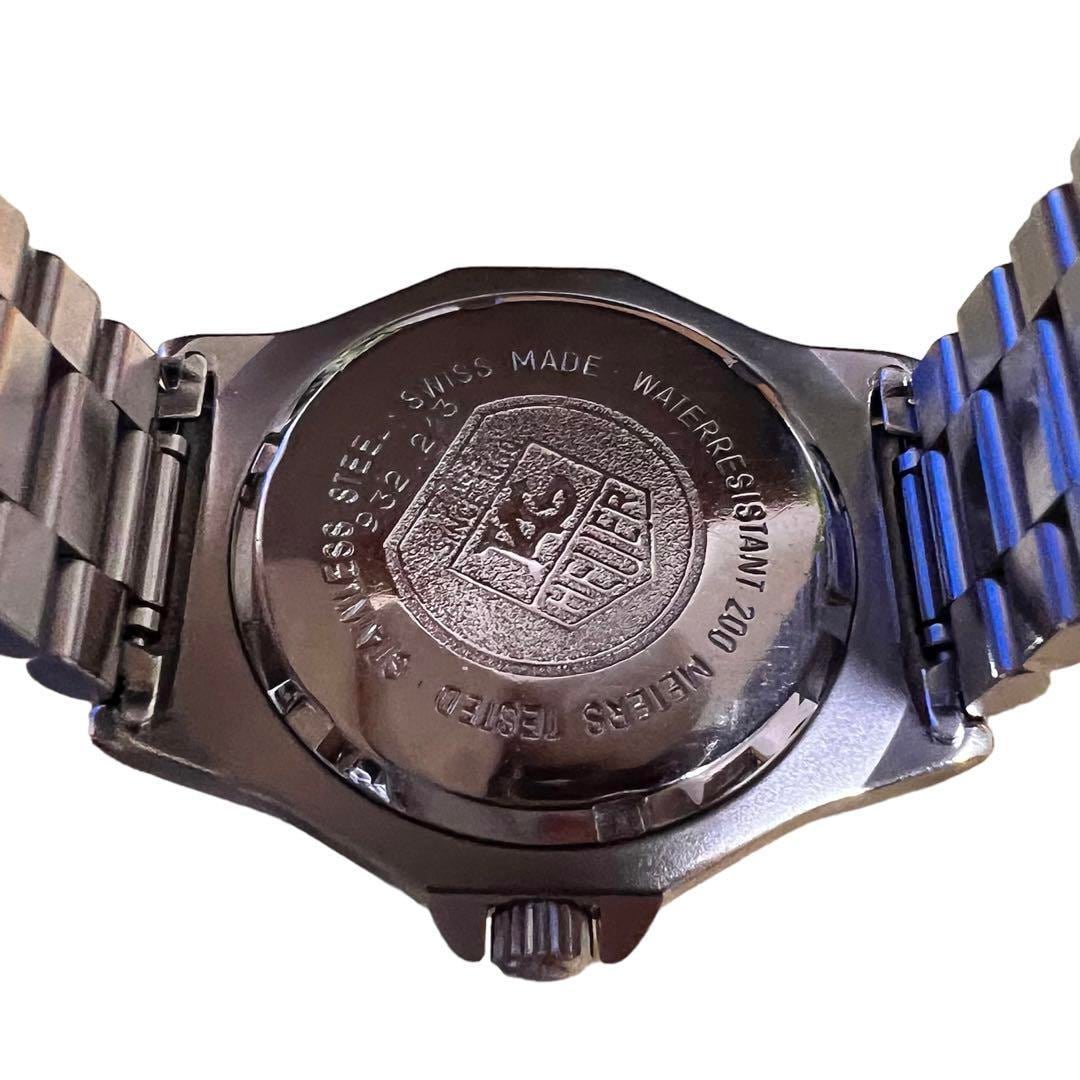 タグホイヤー　3000シリーズ　プロフェッショナル　クォーツ　デイト表示　グレー