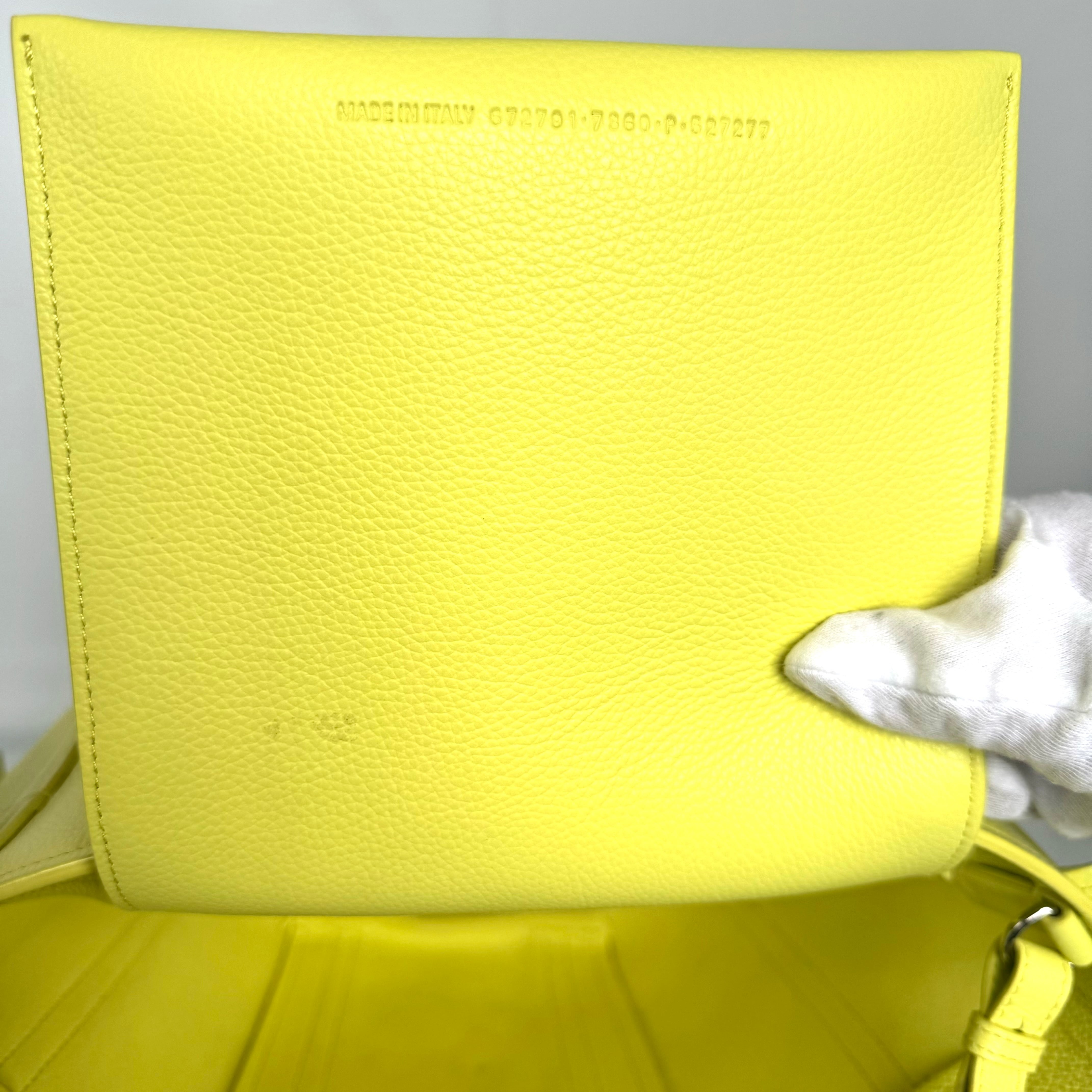 バレンシアガ　エヴリディトート　ノースサウス　スモール　イエロー