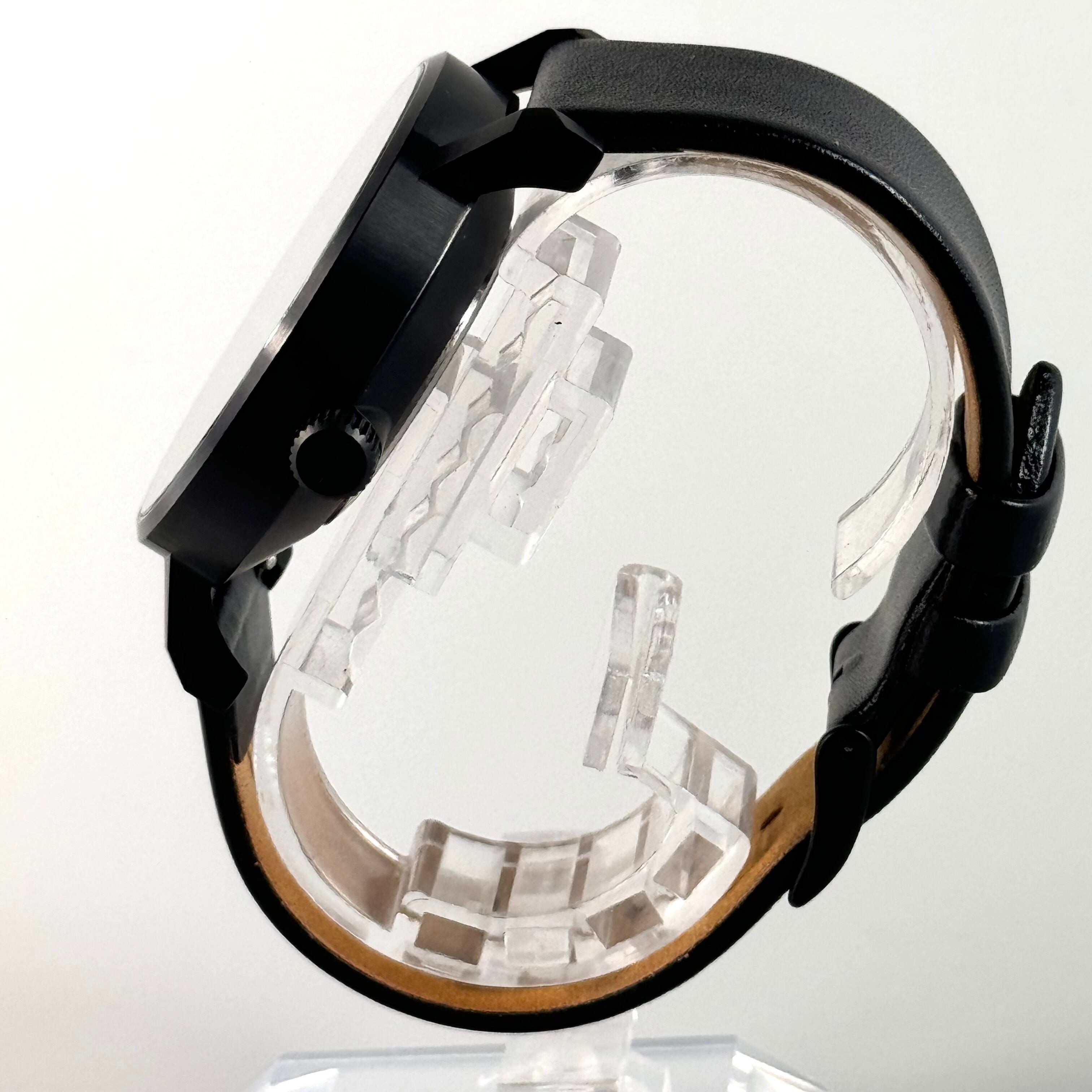 【美品】クラスフォーティーン　KLASSE14　MARIO NOBILE　Volare　ヴォラーレ　VO14BK002W　クォーツ　黒　革ベルト