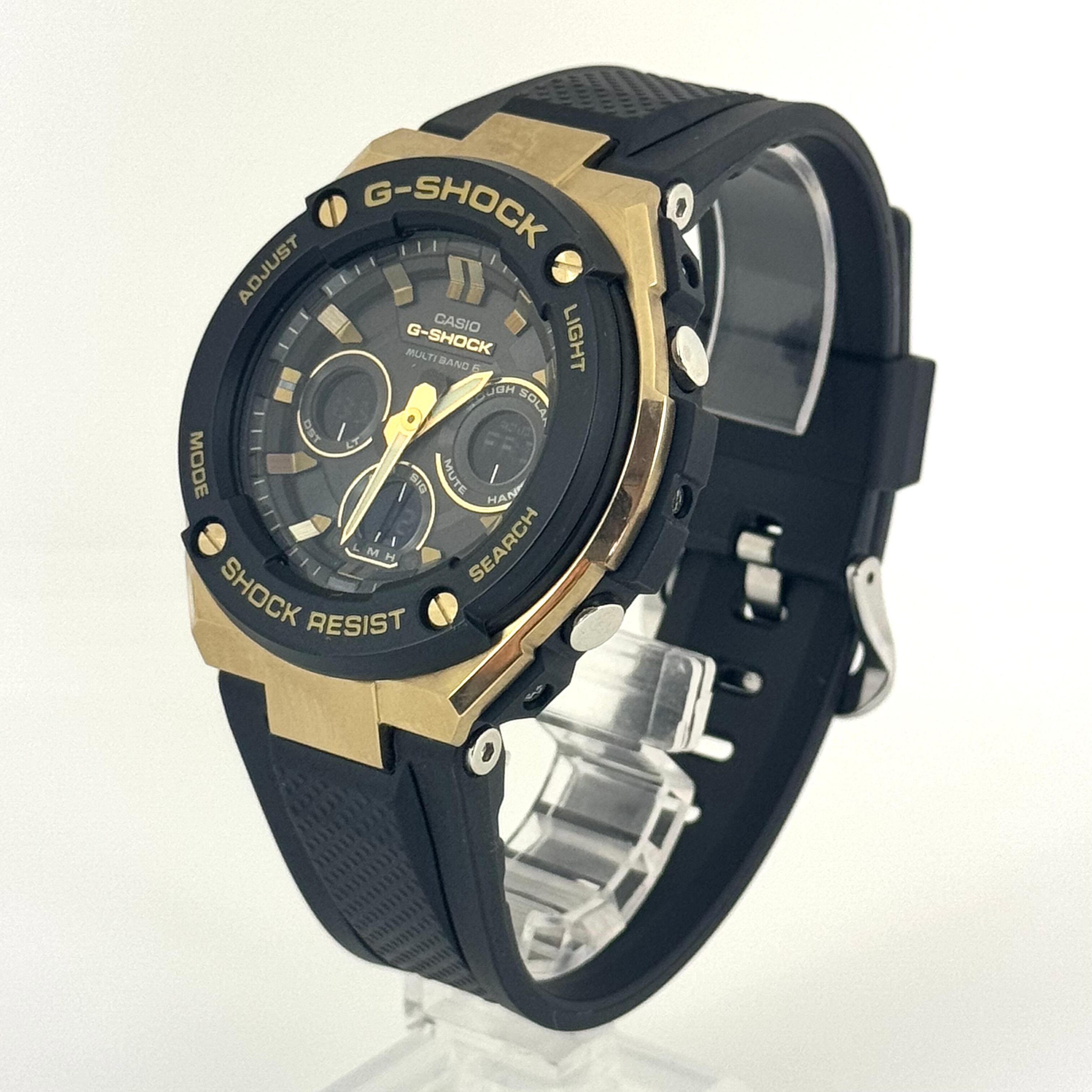 カシオ　CASIO　ジーショック　G-SHOCK　ジースチール　G-STEEL　GST-W300G-1A9JF　電波ソーラー　アナデジ　黒　ゴールド　樹脂ベルト