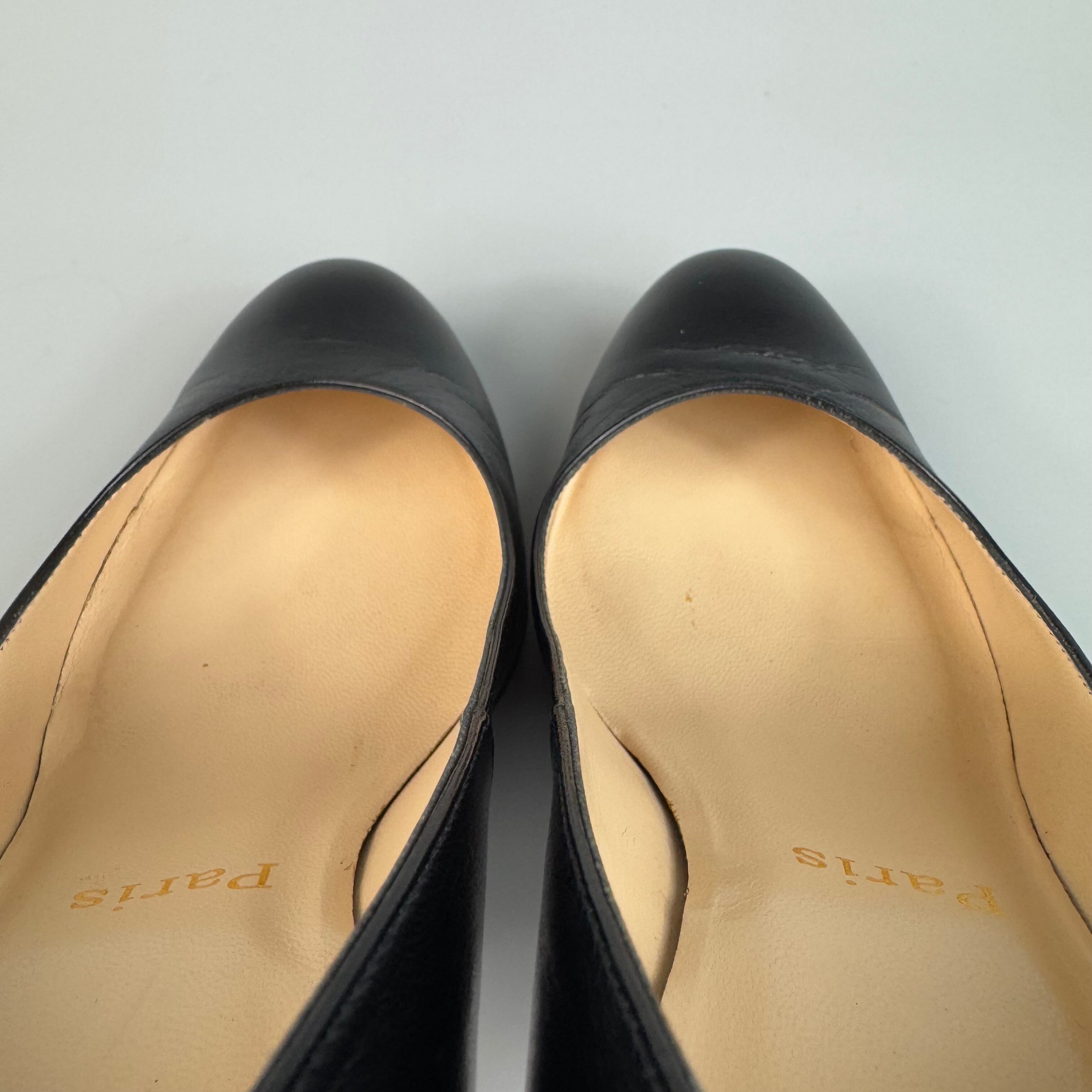 クリスチャンルブタン　パンプス　アーモンドトゥ　レザー　黒　22.5cm