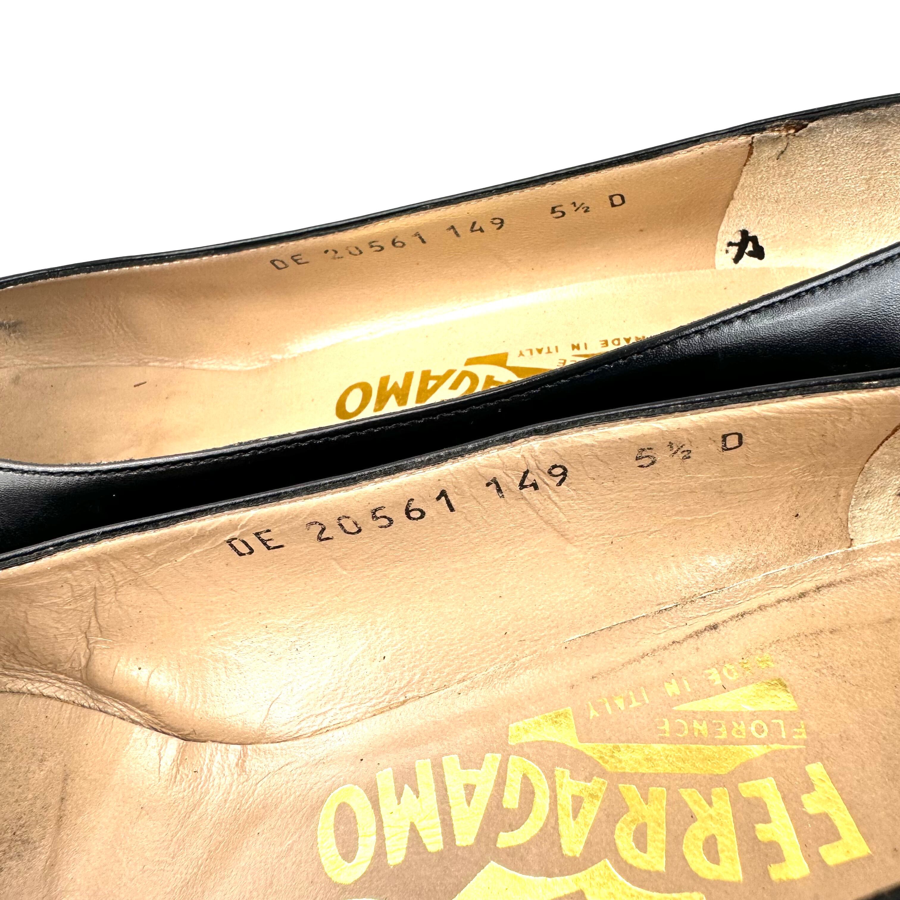 サルヴァトーレフェラガモ　パンプス　スクエアトゥ　カーフ　黒　23cm　5 1/2