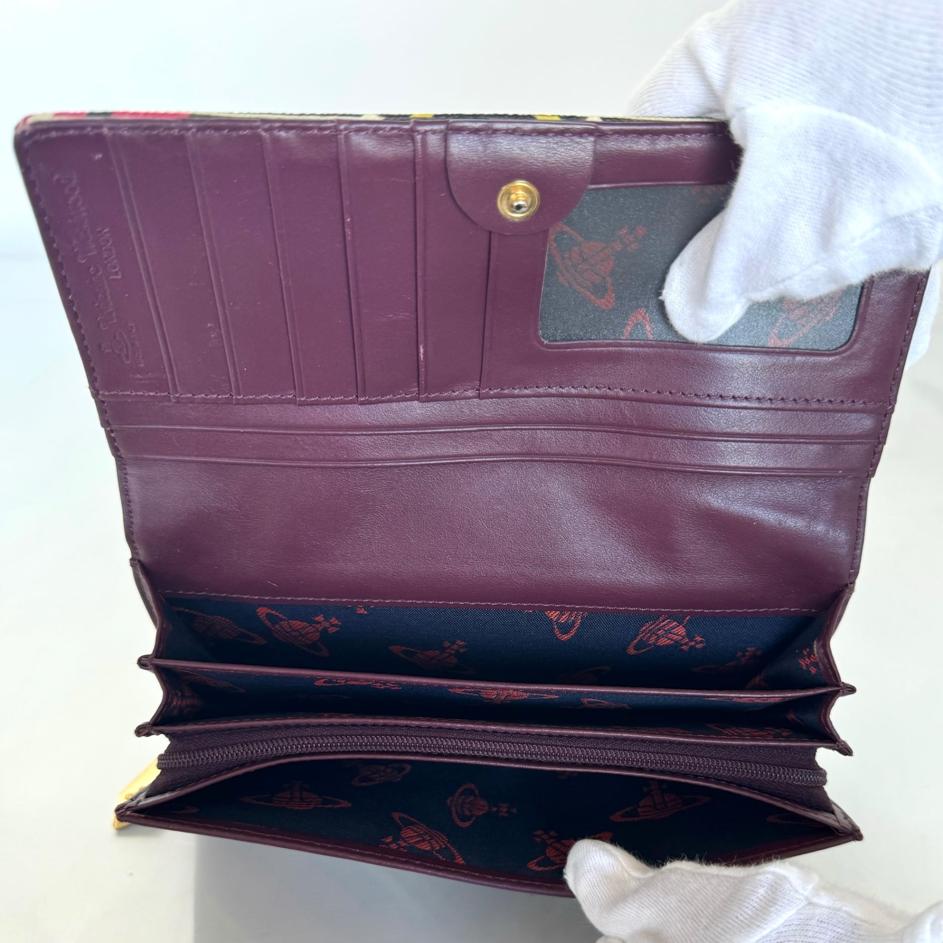 ヴィヴィアンウエストウッド　長財布　タータンチェック柄　レザー　PVC