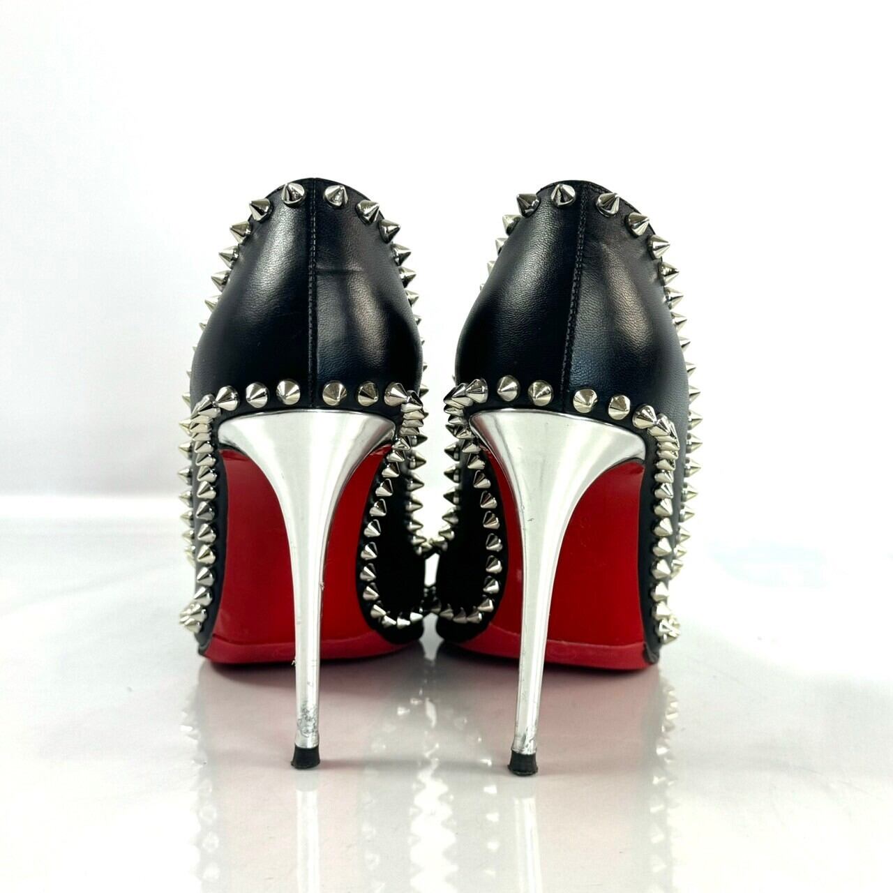 【希少】クリスチャンルブタン　Christian Louboutin　ハイヒール　スタッズ　レザー　黒　37 1/2　日本サイズ約23.5cm