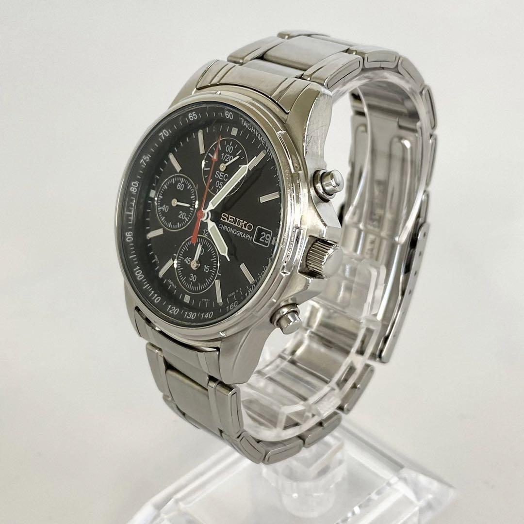 セイコー　クロノグラフ　クォーツ　デイト表示　黒