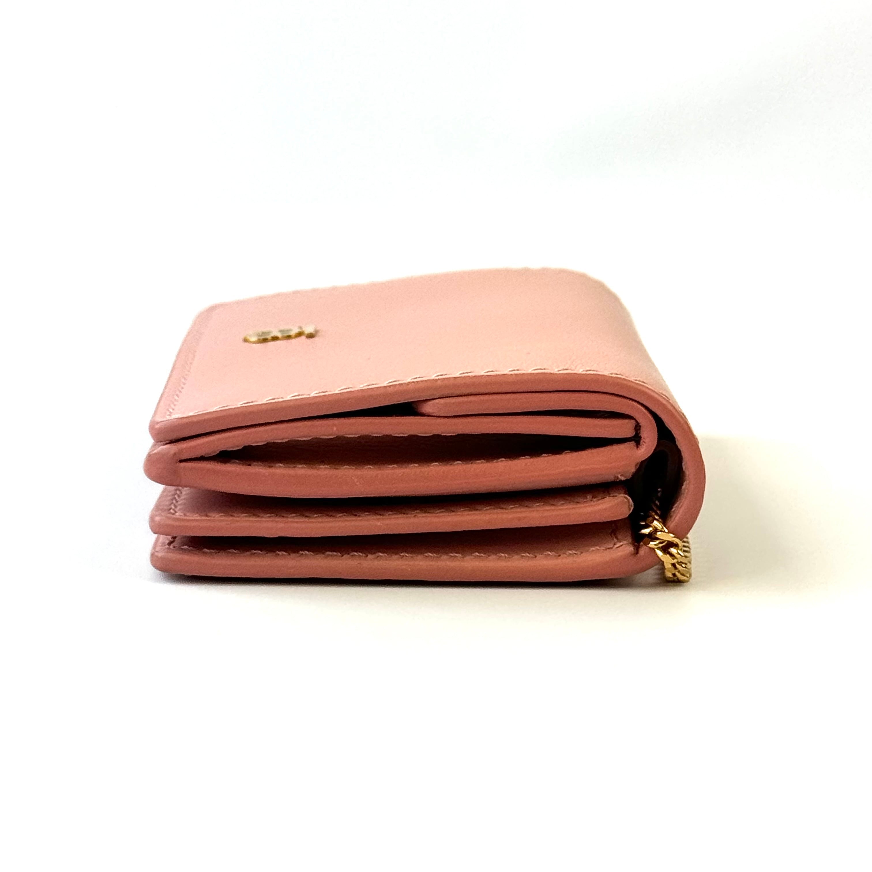 【美品】バーバリー　チェーンウォレット　コインケース　カードケース　TBロゴ　斜め掛け　二つ折り　80316271　ブラッシュピンク