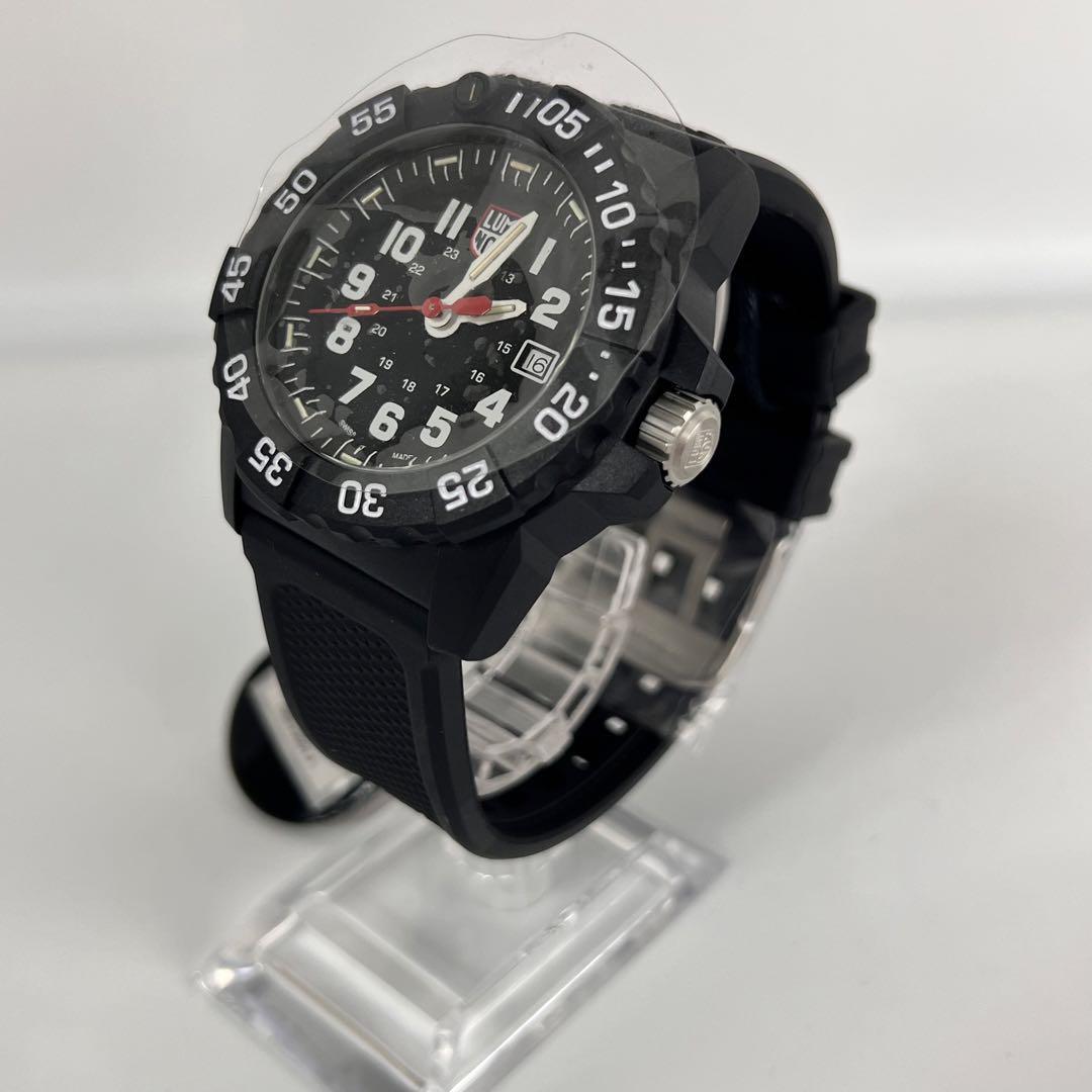 【未使用】ルミノックス　ネイビーシールズ　クォーツ　黒　デイト表示　ラバーベルト