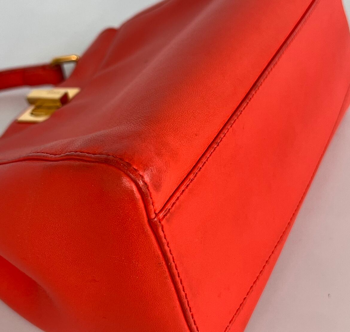 フェンディ ピーカブー ミニ スモール オレンジ バンドバッグ