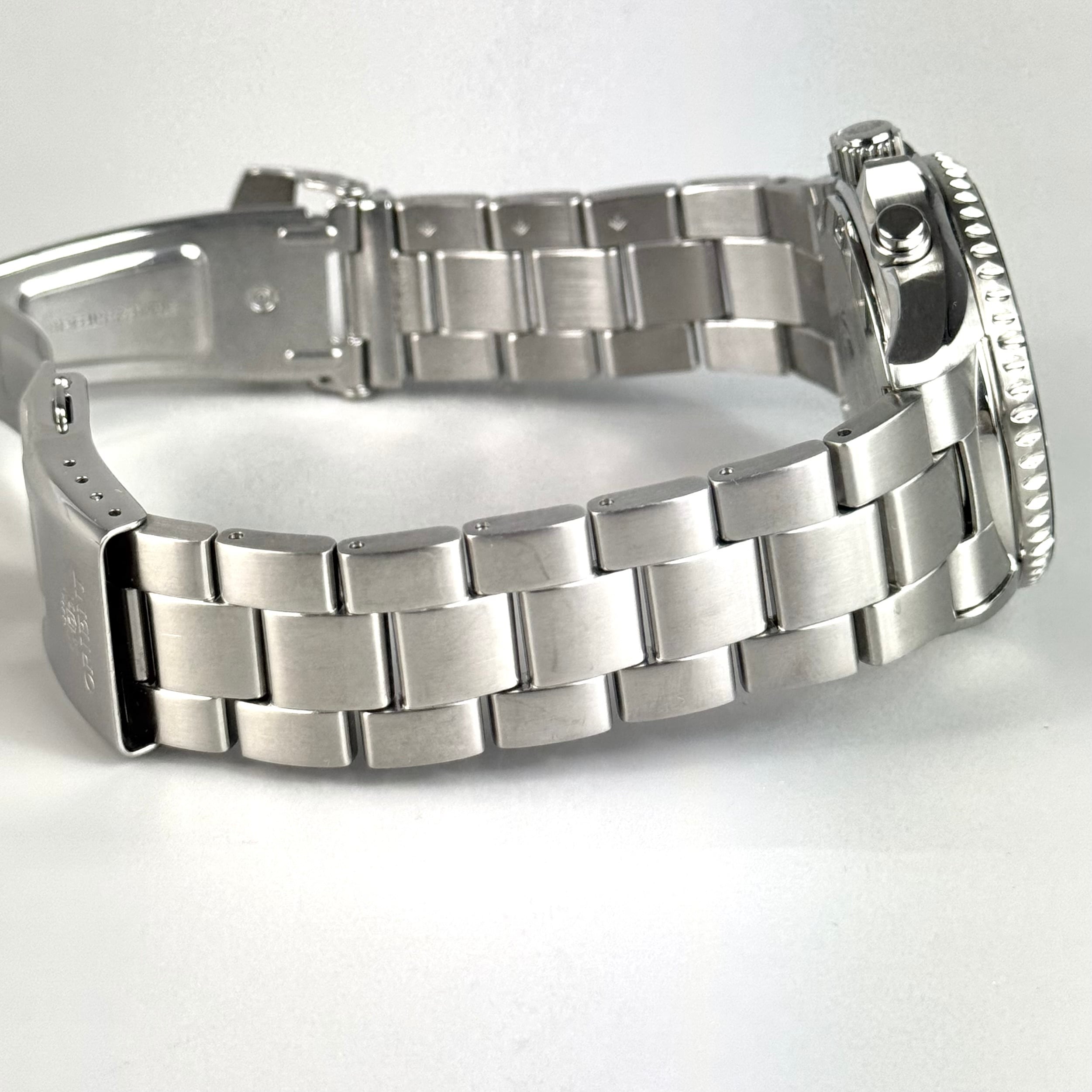 【美品】オリエント　ORIENT　オリエントマコ　RN-TX0204E　VS75-UAB0　ソーラー　グリーン　デイト表示　クロノグラフ