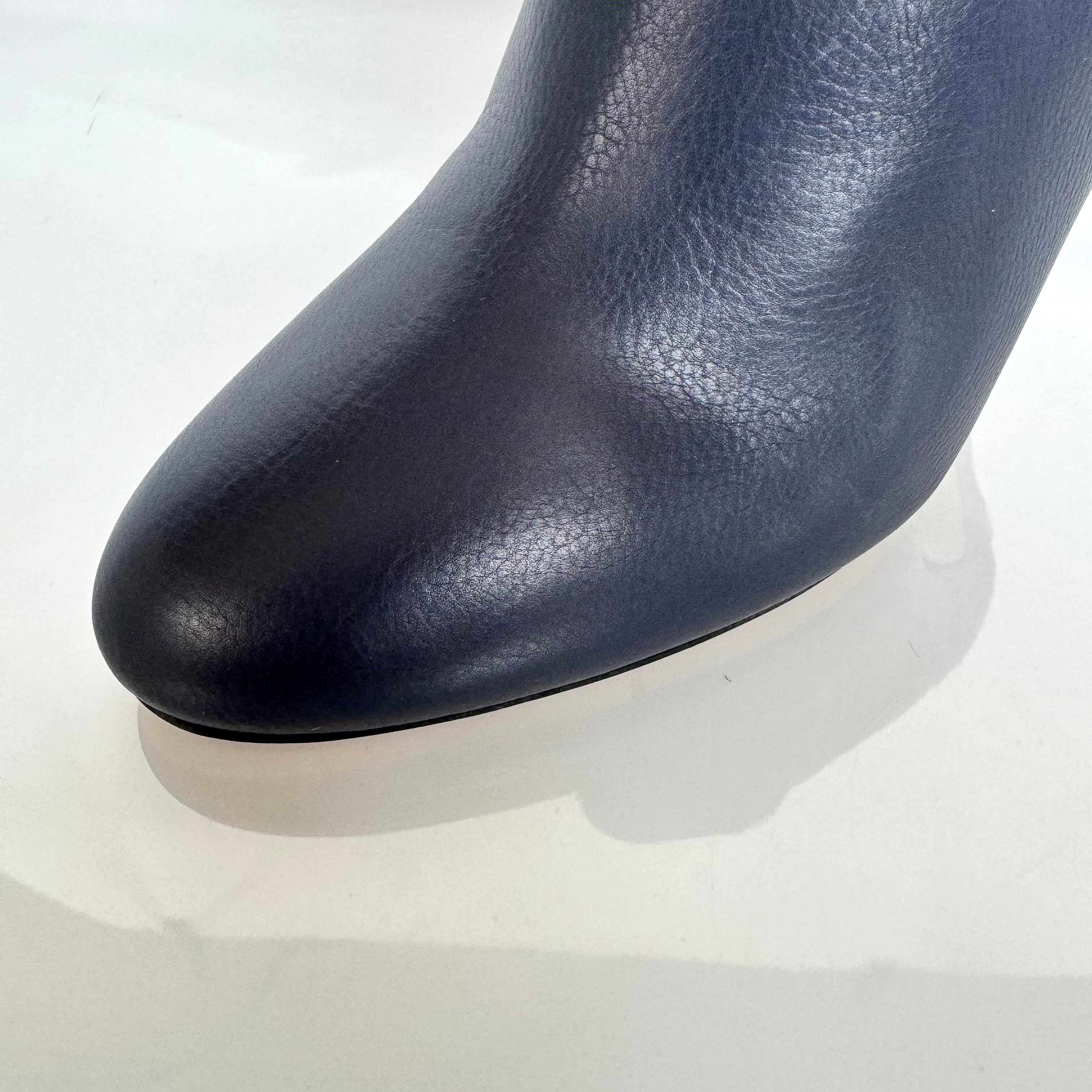 【ほぼ未使用】ジミーチュウ　JIMMY CHOO　メンデス　MENDEZ　ブーティ　ショートブーツ　ハイヒール　ネイビー