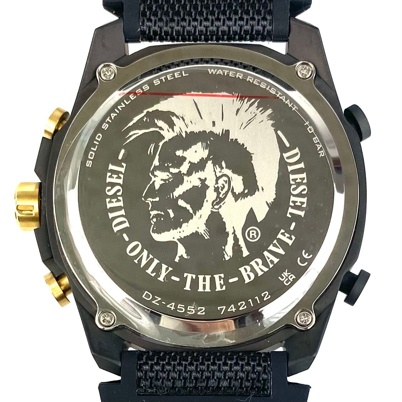 【未使用・電池交換済み】ディーゼル　DIESEL　メガチーフ　MEGA CHIEF　DZ−4552　クォーツ　アナデジ　樹脂ベルト