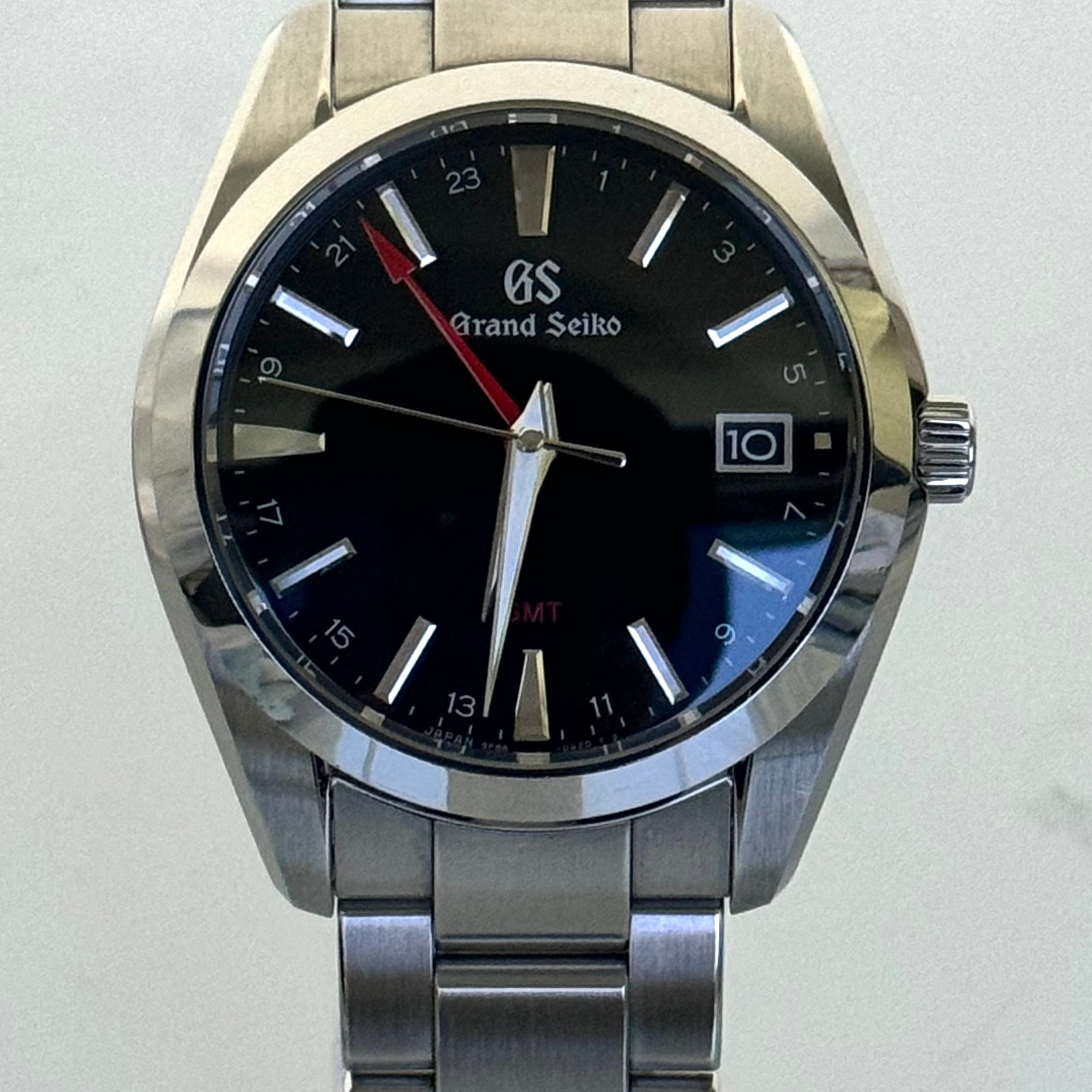 【美品】グランドセイコー　ヘリテージコレクション　GMT　SBGN013　9F86-0AF0　クォーツ　デイト表示　黒
