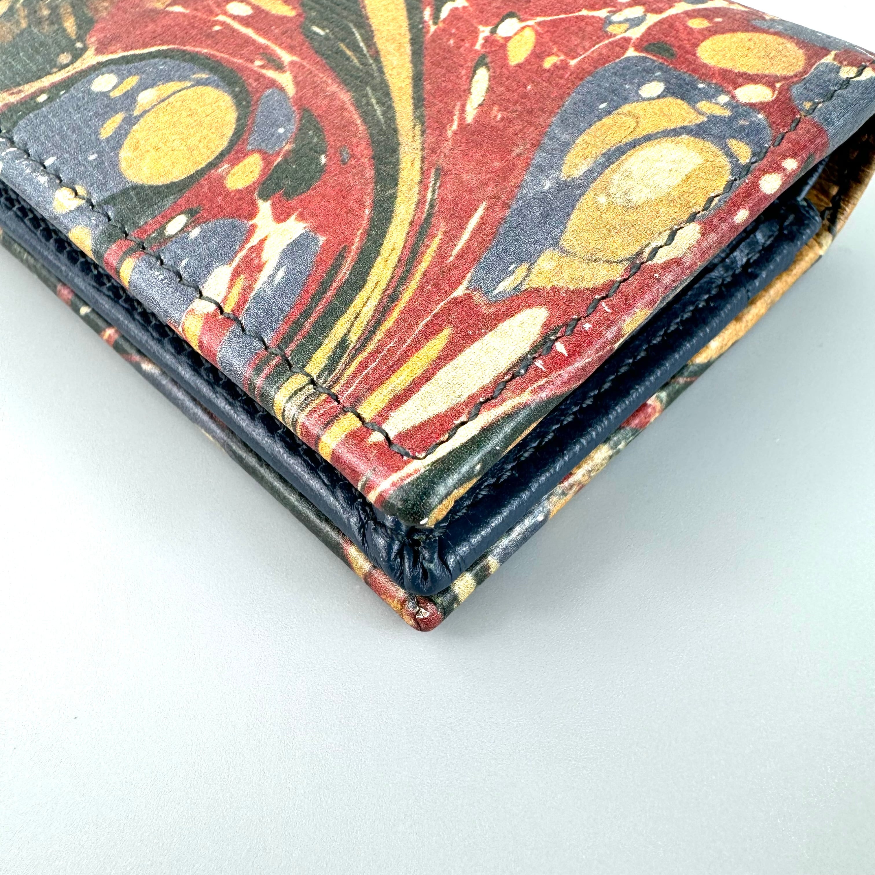 【希少】グッチ　ガーデン　財布　バタフライ　516929・0416　二つ折り財布　マーブルカラー　ネイビー