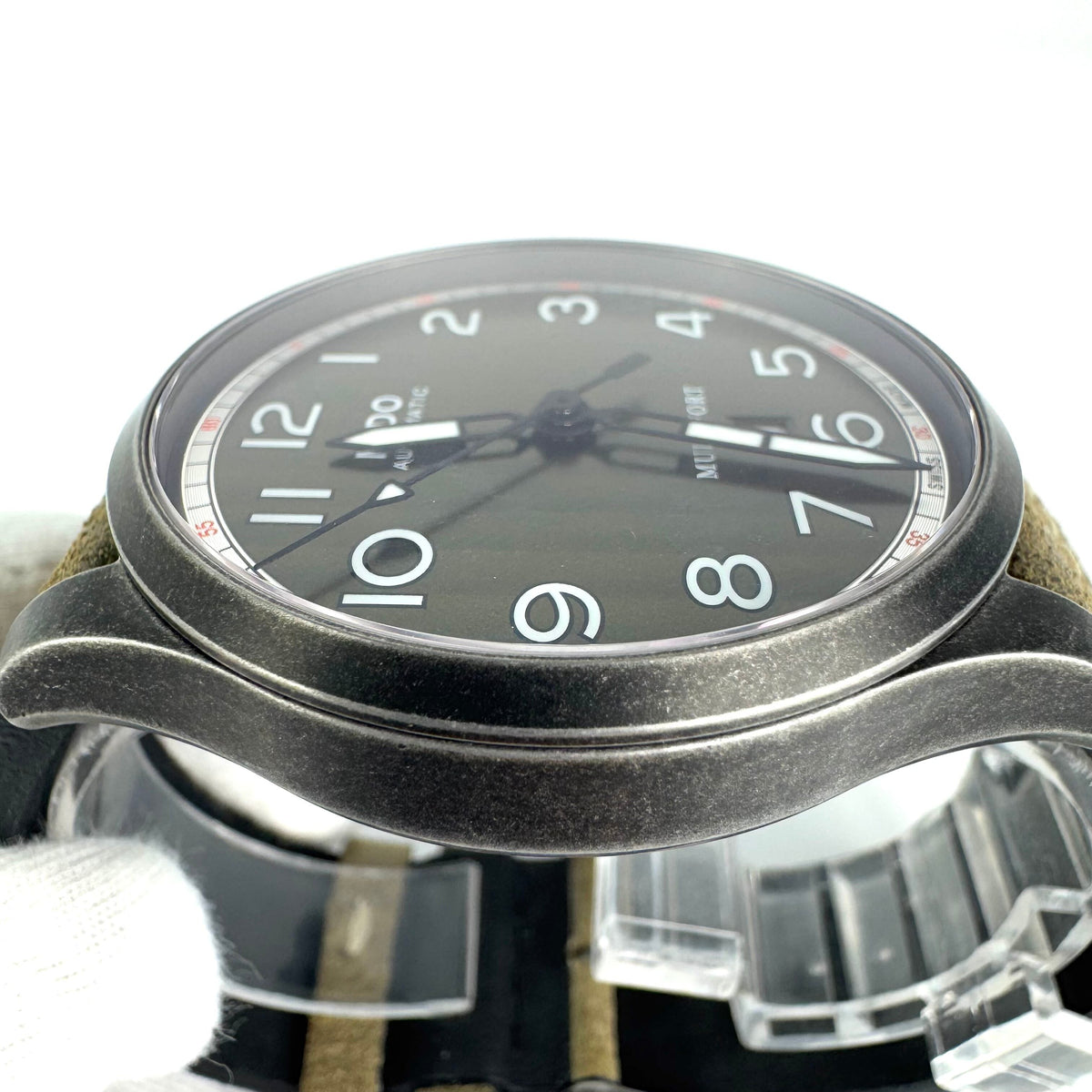 【美品】ミドー　MIDO　マルチフォート　M032607A　自動巻　デイト表示　裏スケ　カーキ　革ベルト