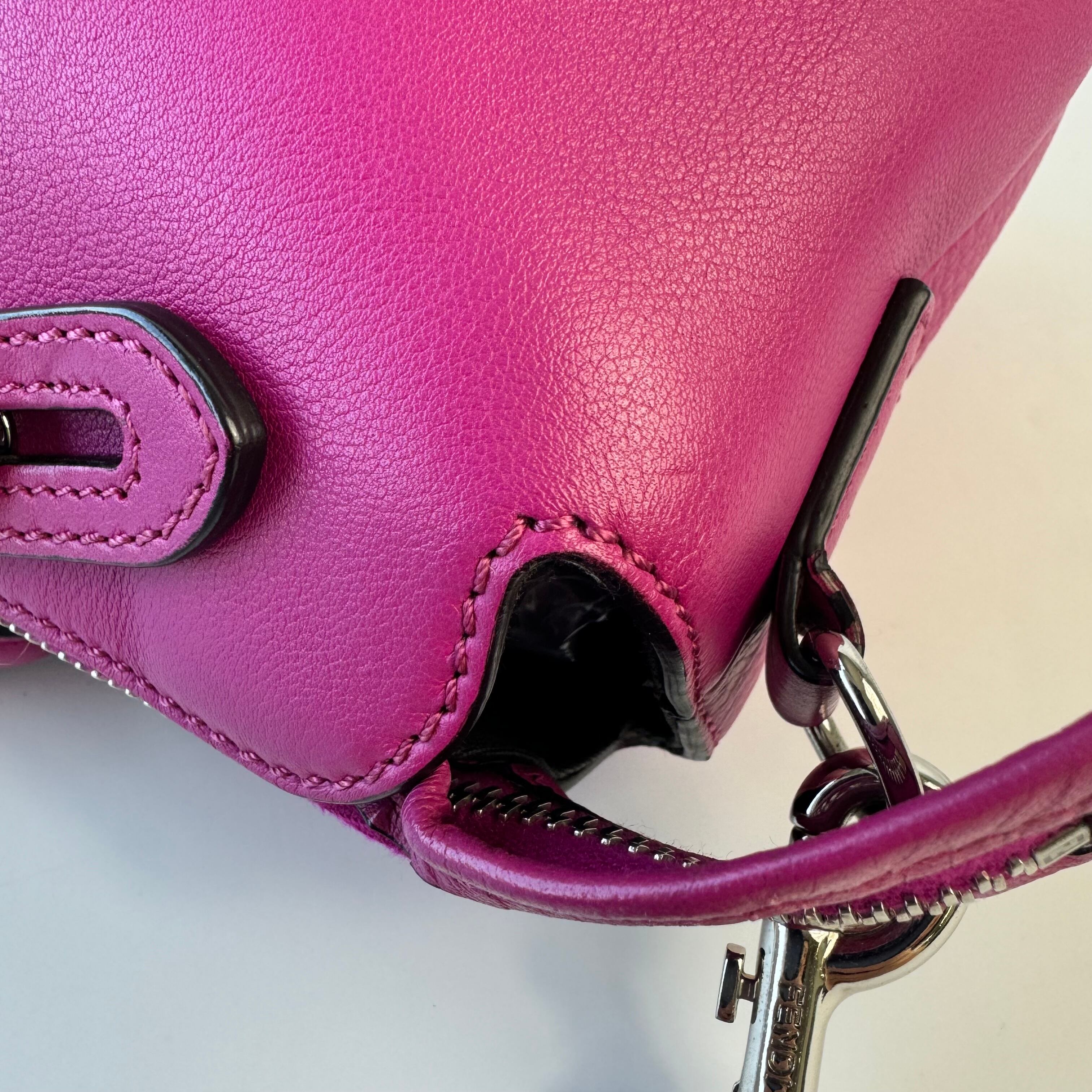 【美品】フェンディ　バイザウェイ　ハンドバッグ　ミディアム　2WAY パープル