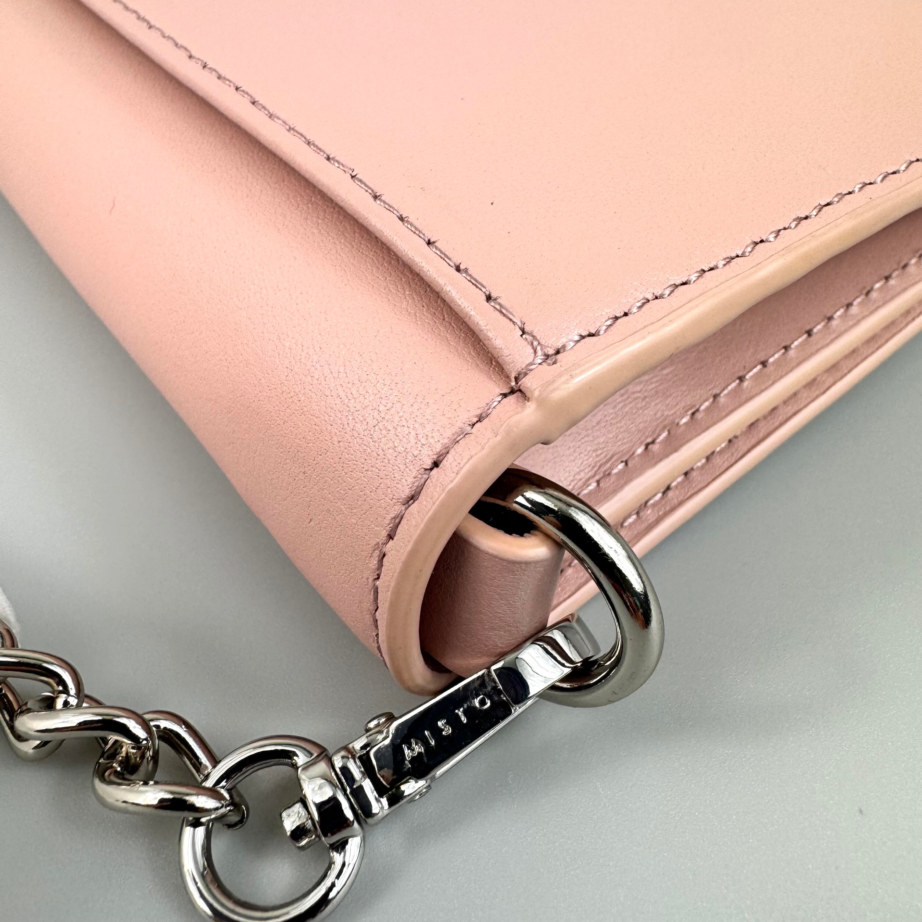 【ほぼ未使用】アンテプリマミスト　チェーンウォレット　財布　レザー　ライトピンク