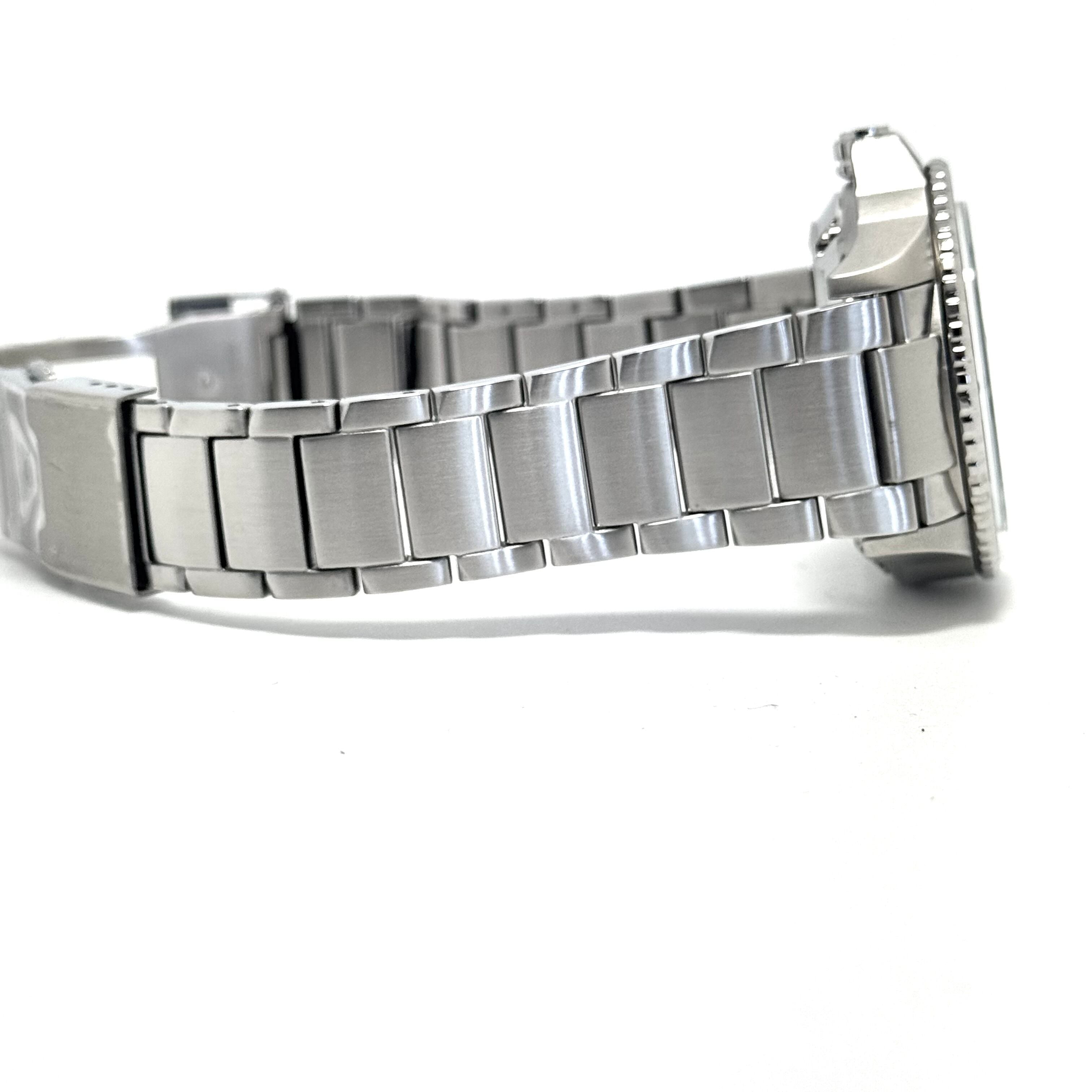 【未使用】エンポリオアルマーニ　EMPORIO ARMANI　AR-60061　メカニコ　自動巻　スケルトン　グリーン　デイト表示